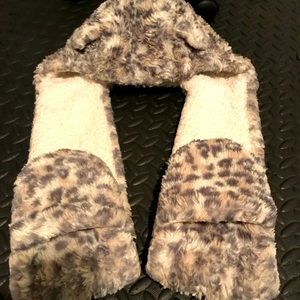 Girls' Animal print Hooded Hat With Scarf